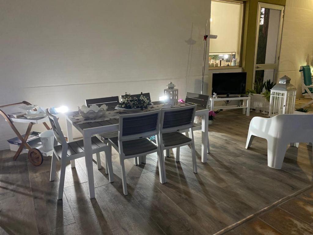 Squinzano Viro House Bed & Breakfast エクステリア 写真