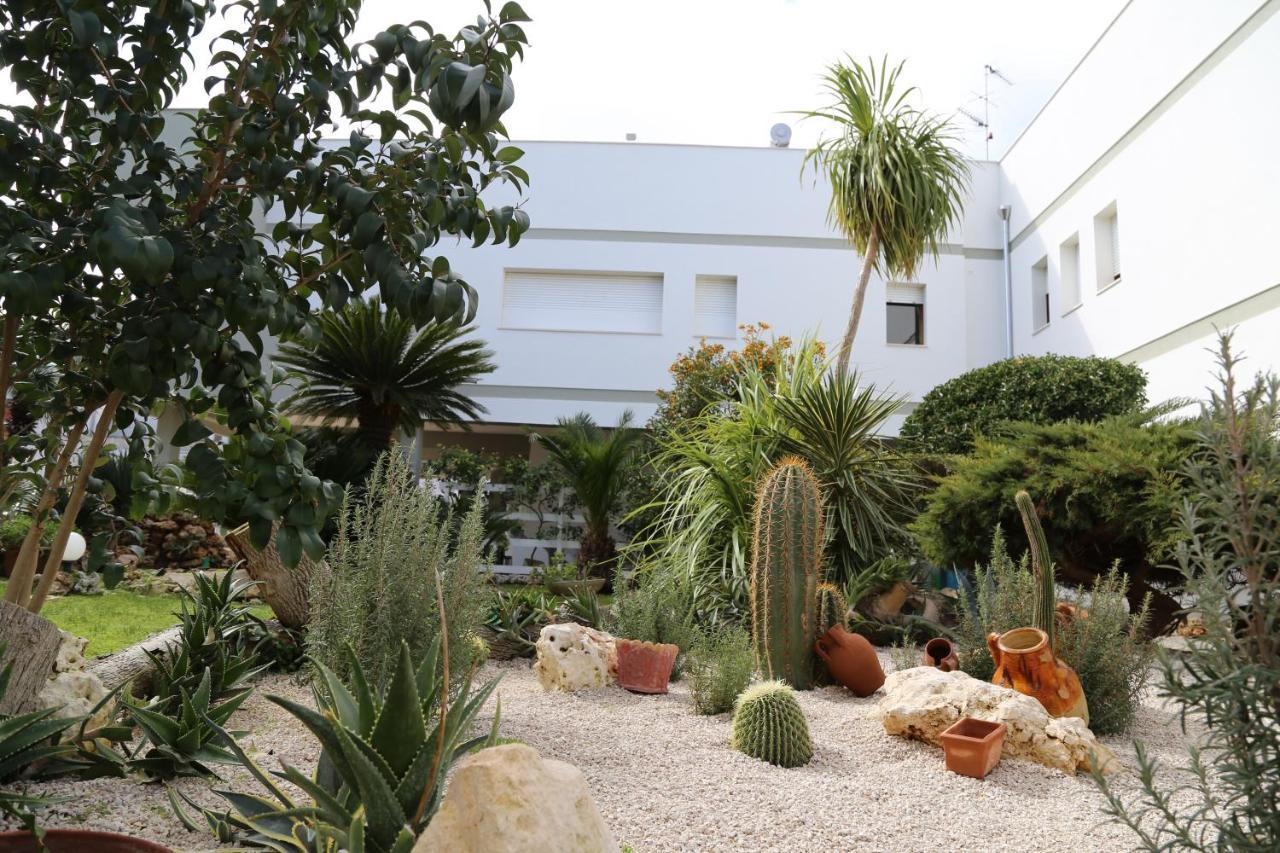 Squinzano Viro House Bed & Breakfast エクステリア 写真