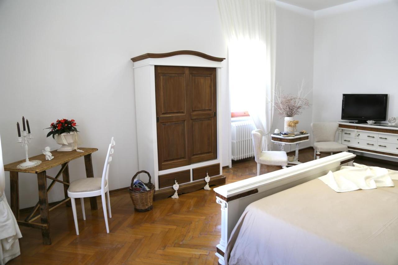 Squinzano Viro House Bed & Breakfast エクステリア 写真